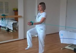 Pro zdravá záda můžete na rehabilitačním oddělení cvičit se „Smíškem“